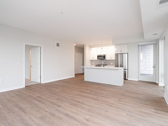 Aurora - 2 Bed / 2 Bath - 1,135-1,139 Sq.Ft.