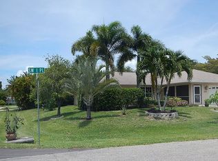 5828 SW 1st Pl, Cape Coral, FL 33914