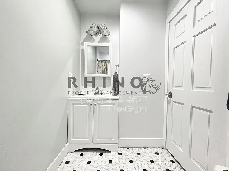273 E Wilson Ave — Photo 9