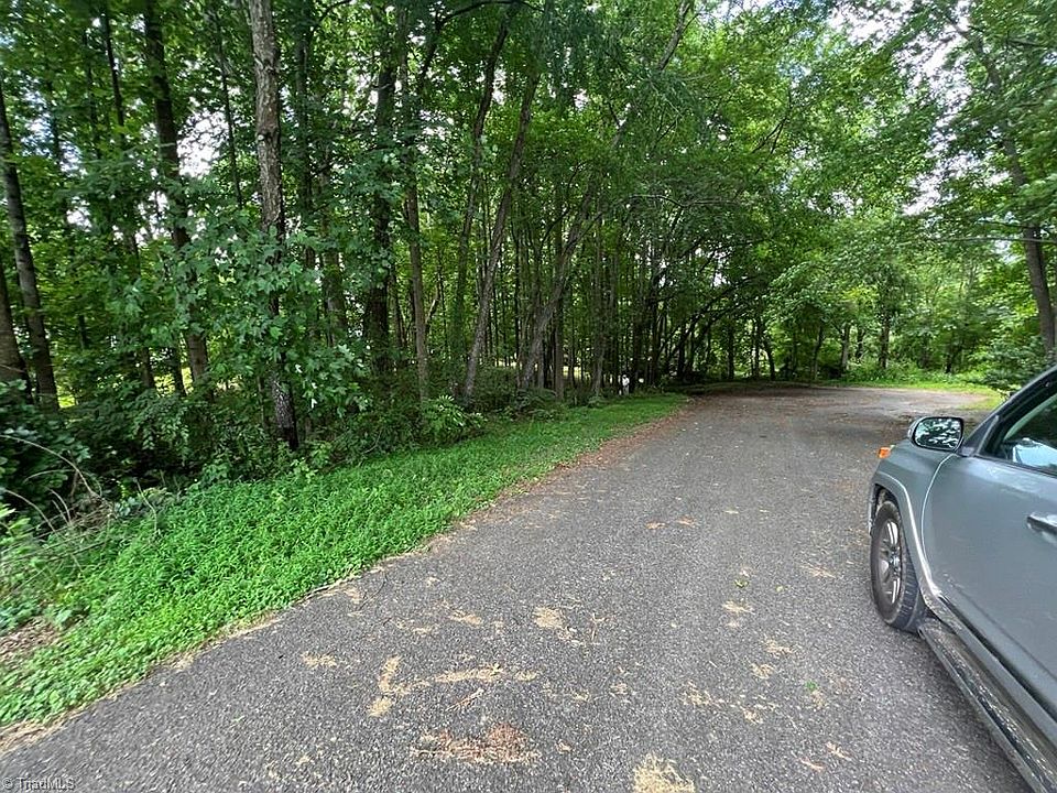 Robert dr state road nc 28676 mls 1111417 zillow