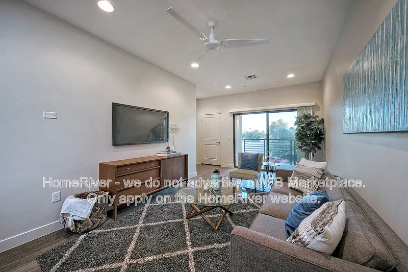 North Tempe — Photo 4