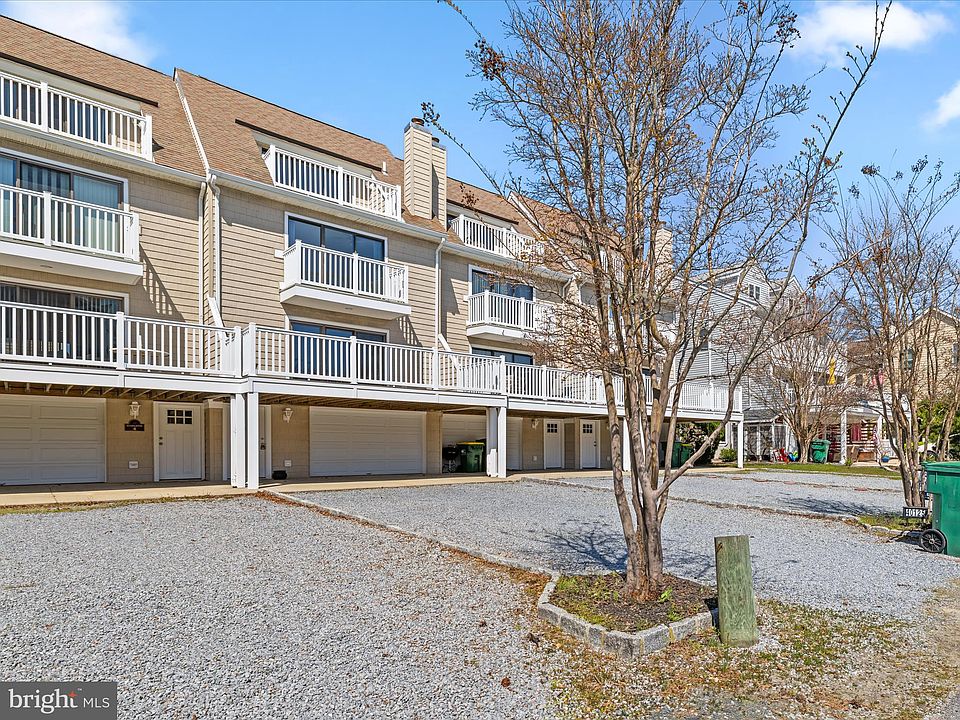 1st image of 40125 W Virginia Ave #3