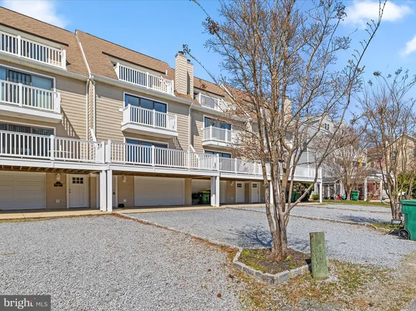 40125 W Virginia Ave #3, Fenwick Island, DE 19944