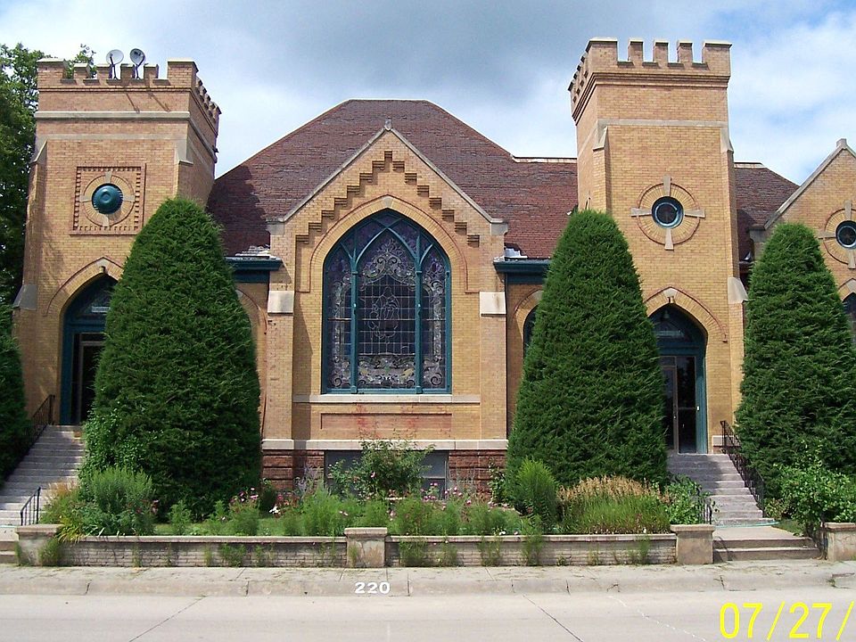 Endless Possibilities - Zoned Commercial