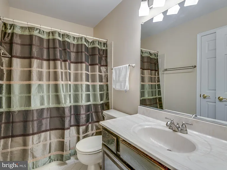 11300 Fairwind Way — Photo 31