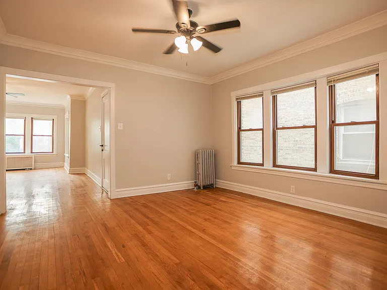 5338 W Montrose Ave #2 — Photo 9