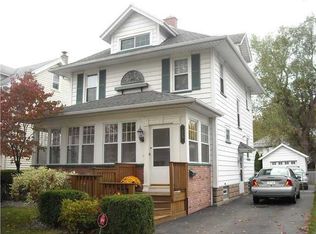 25 Wyndham Rd, Rochester, NY 14612