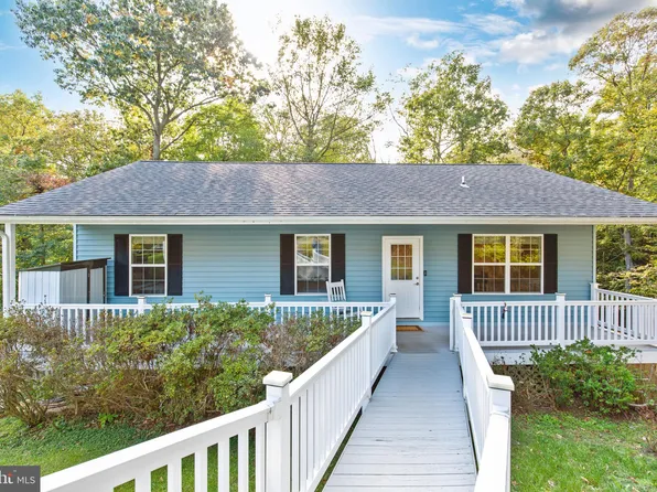 12525 Adobe Cir, Lusby, MD 20657