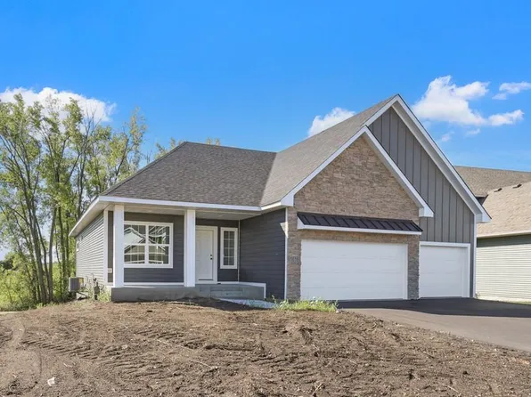 1616 Spruce St, Farmington, MN 55024