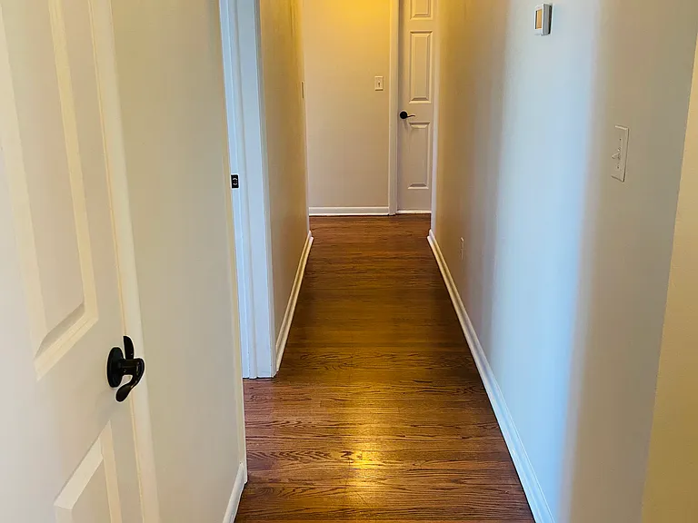 8837 Manor Ave — Photo 13
