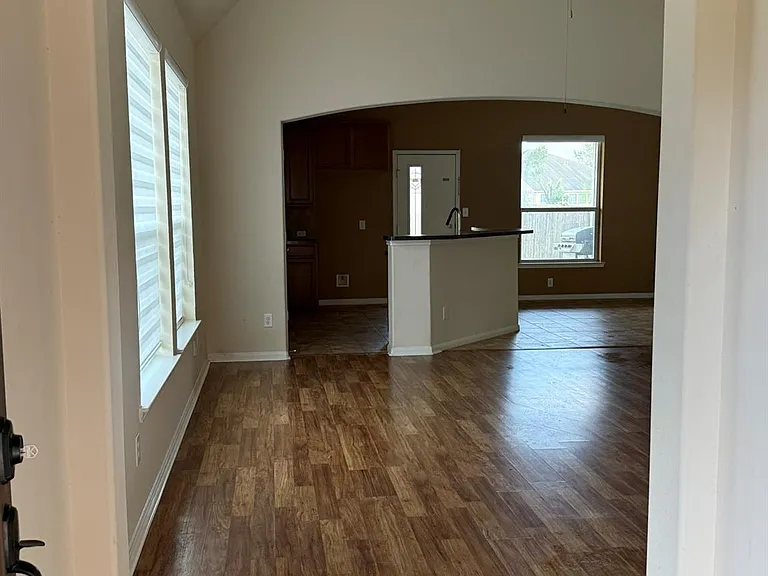 1818 Sonoma Breeze Dr — Photo 4