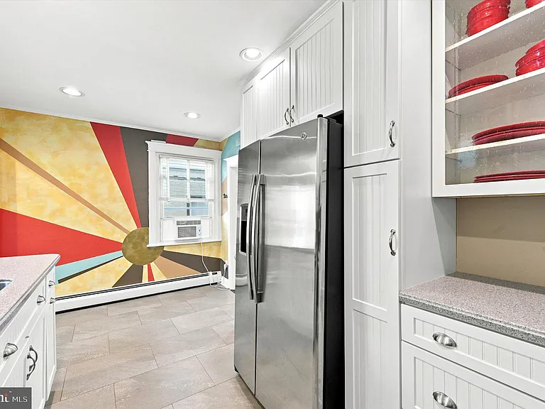 610 Woodcrest Ave — Photo 12