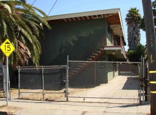 9706 E St, Oakland, CA 94603
