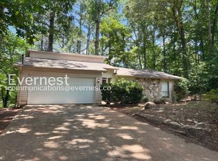 1515 Captain Thomas Ct, Marietta, GA 30066