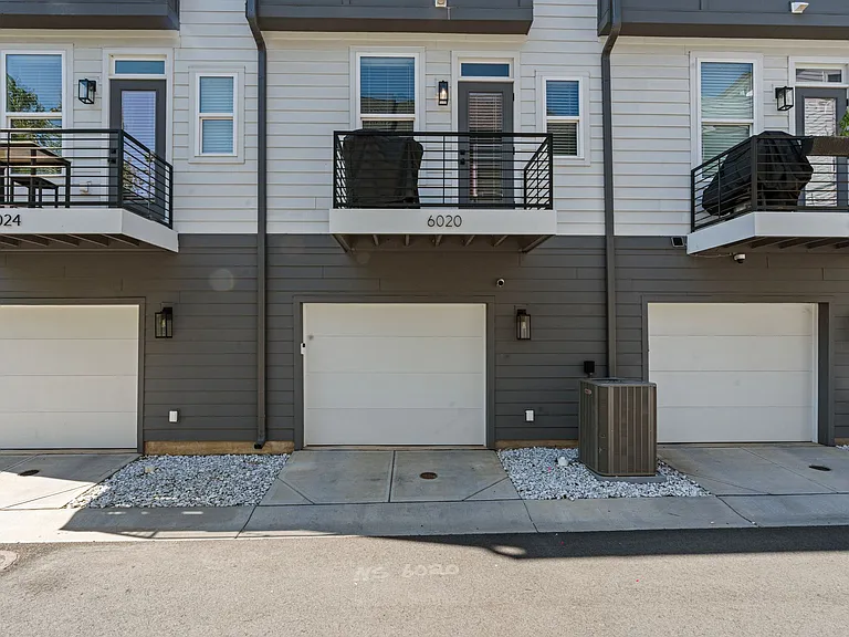 6020 Irwins Branch Dr — Photo 28