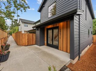 3951 SE Liebe St #C, Portland, OR 97202