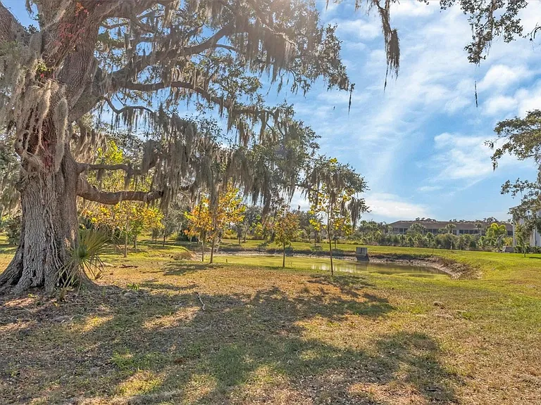8657 Palmer Park Cir — Photo 39