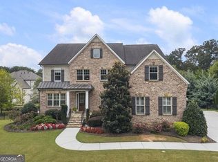 621 Mabry Rd, Sandy Springs, GA 30328