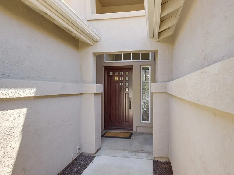2703 Lobelia Rd — Photo 12