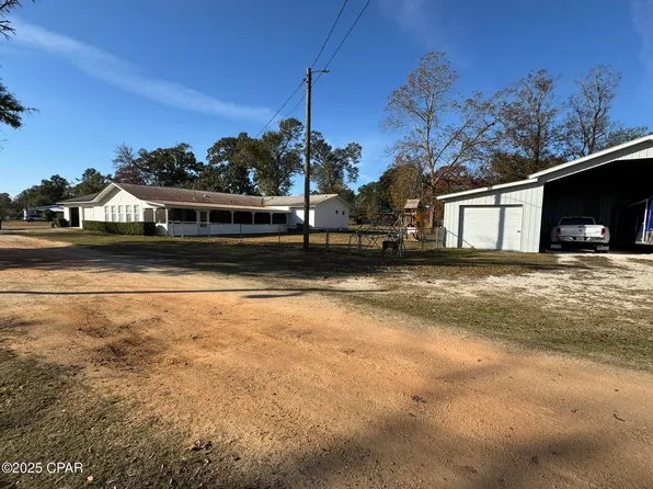 8168 Adams St, Sneads, FL 32460
