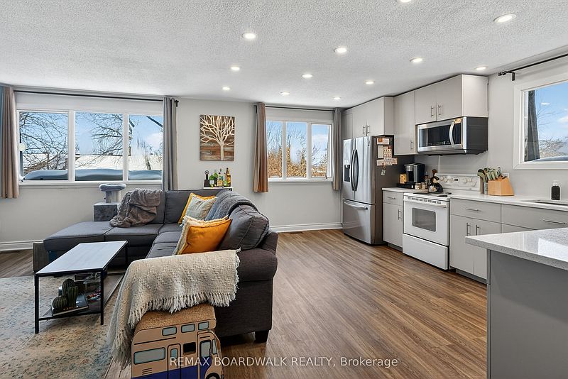 Ottawa House for rent - 4 Bedrooms — photo 6