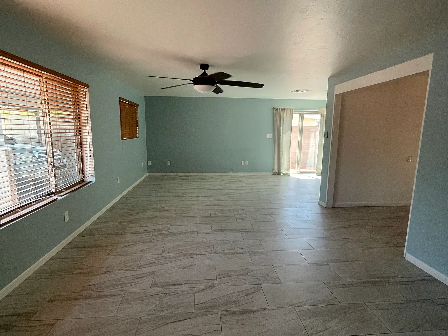 3 bed, 1431 sqft, $1,900 — Photo 4