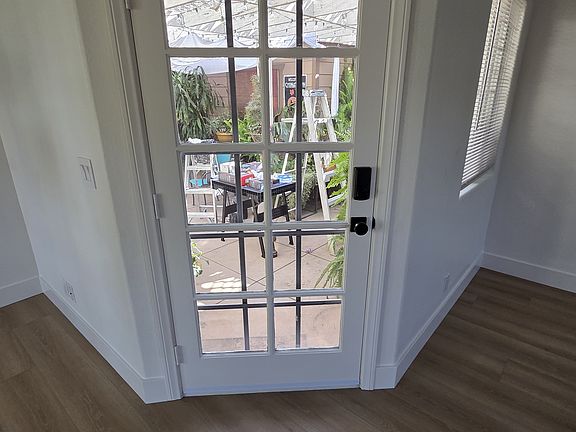 3rd image of 10252 Randall St #1A