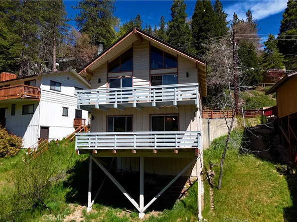 23755 Zuger Dr, Crestline, CA 92325
