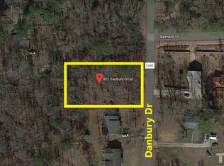 902 Danbury Dr, Durham, NC 27703