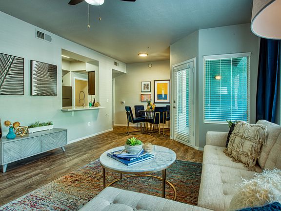 5th image of 1600 La Jolla Dr #1021