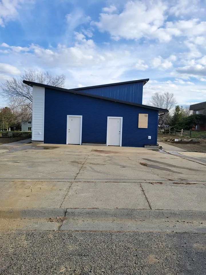 2 bed, 1.0 bath, $1,300 — Photo 1