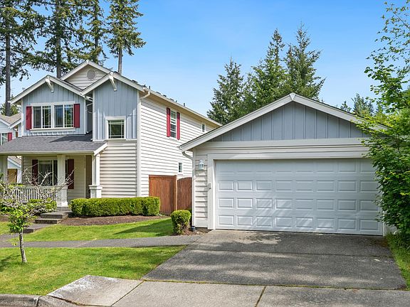 2nd image of 10158 223rd Pl NE