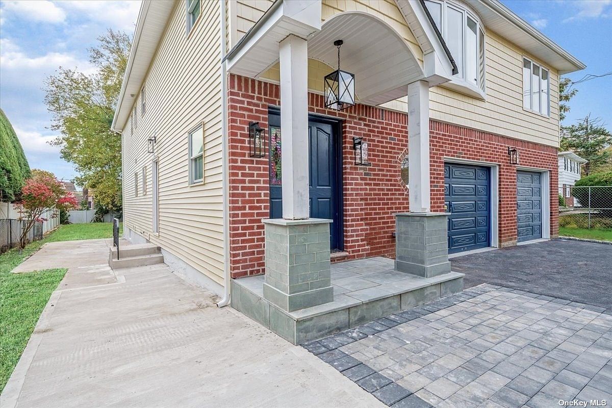 149 Crescent Drive, Albertson, NY 11507 MLS 3515308 Zillow