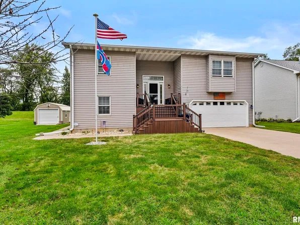 513 2nd Ave W, Andalusia, IL 61232