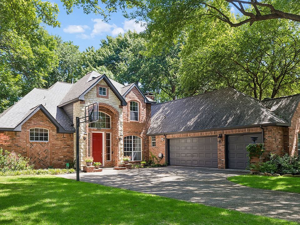 1st image of 2510 Maywood Ln