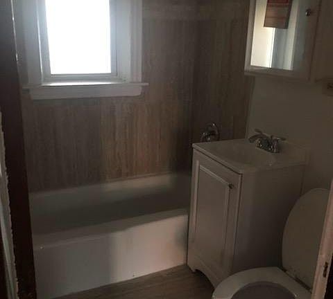 5th image of 4408 N Hamilton Ave
