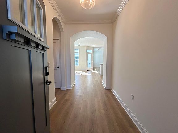 3rd image of 3638 Rose Ln