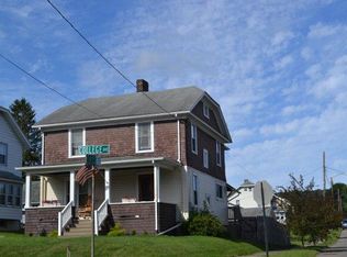 1079 College Ave, Elmira, NY