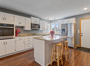 512 Seminole Ave, Osceola, WI 54020