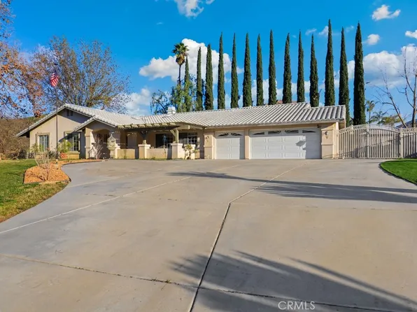 2509 S McCarty Dr, Colton, CA 92324