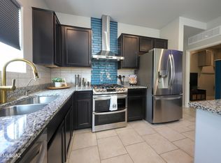 6815 S Iberia Ave, Tucson, AZ 85757