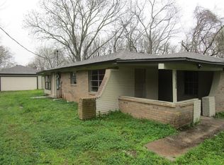 16630 Berry Rd, Pearland, TX 77584