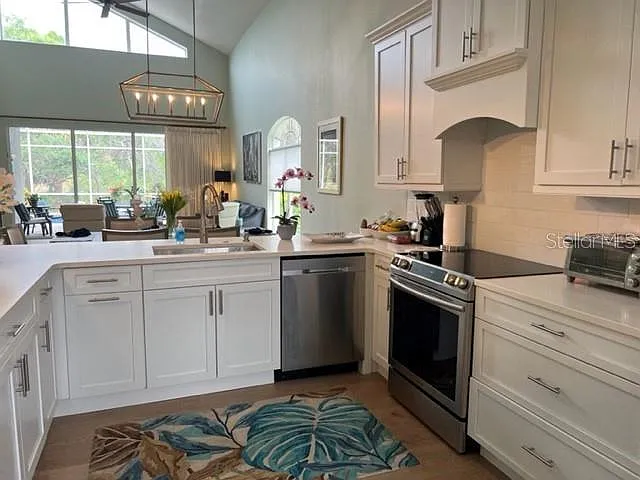 8784 Pebble Creek Ln — Photo 5