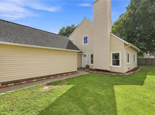 1517 Newport Cir, Virginia Beach, VA 23453