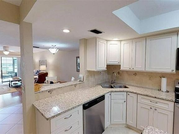 4th image of 636 E Gilchrist Ct #23-2B