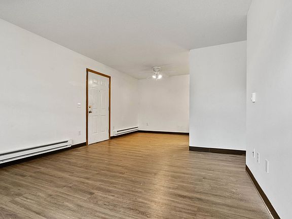 5th image of 611 W Van Weiss Blvd #3-24