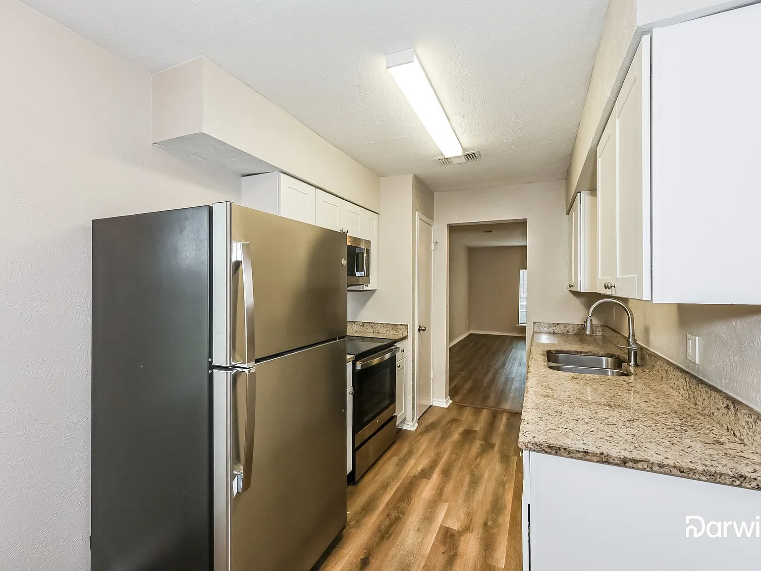 4 bed, 2.0 bath, 1458 sqft, $1,755 — Photo 3