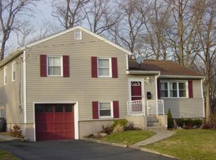 3 Sherman St, Spring Valley, NY 10977