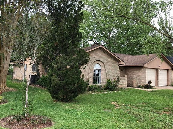 3rd image of 421 Countryside Dr