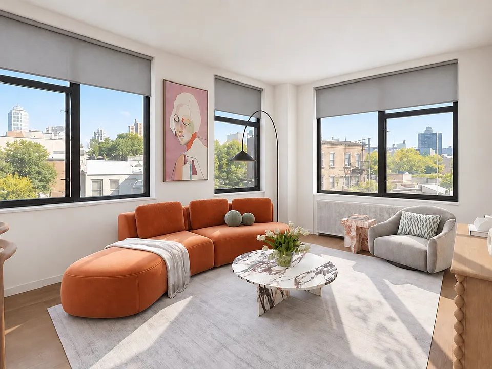 424 Bedford Ave #4C